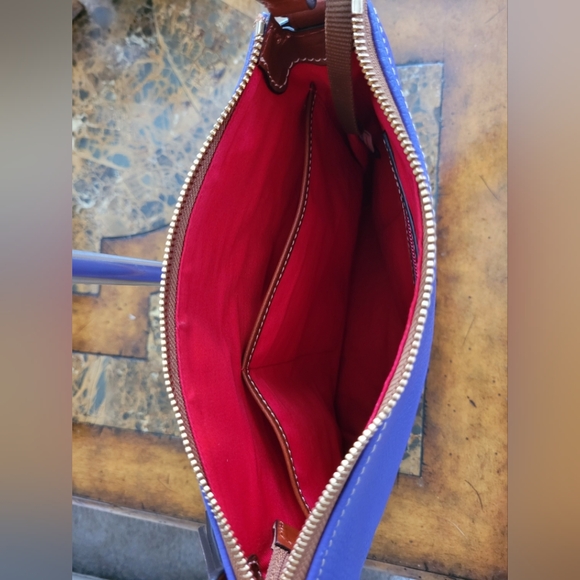 Dooney & Bourke Leather crossbody bag Purple - Picture 9 of 13